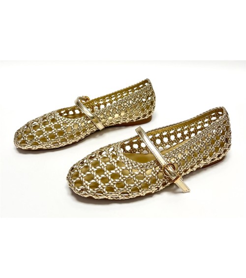 MANOLETINA FATIMA DORADO