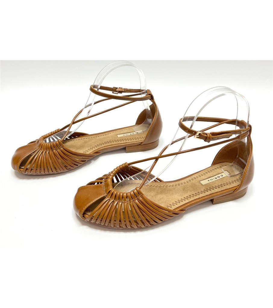 MANOLETINA CHESNA CAMEL