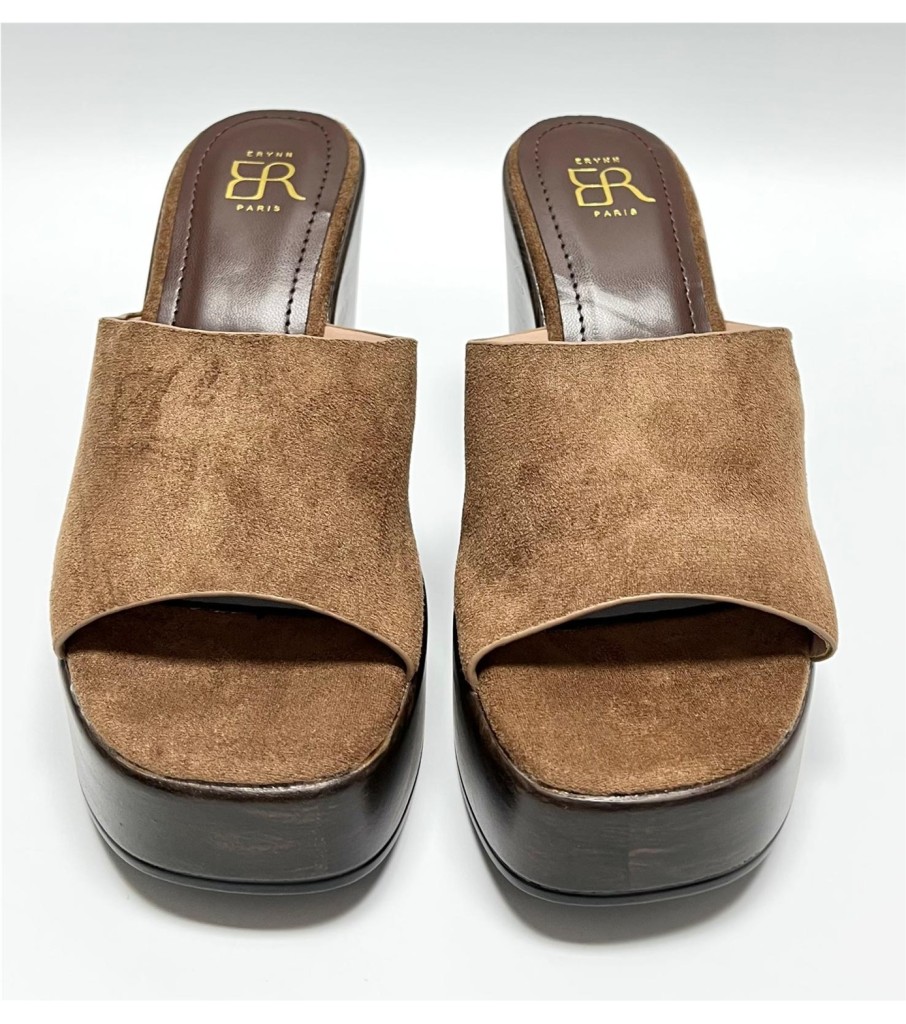 SANDALIA DIONE CAMEL