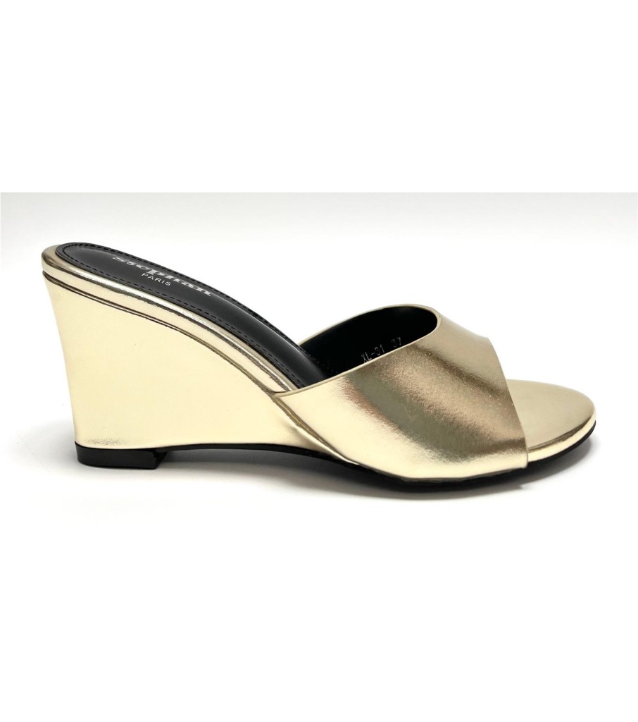 SANDALIA ISOLDA DORADO