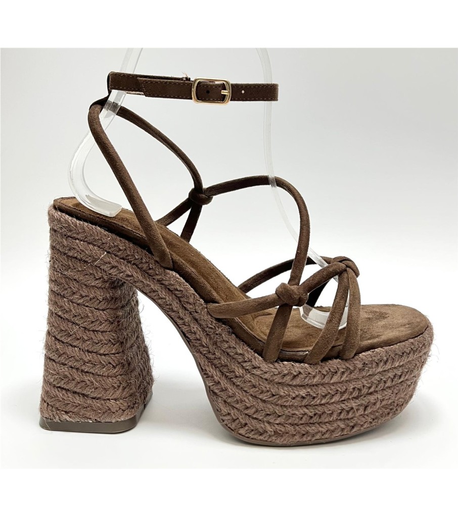 SANDALIA IVETTE MARRON