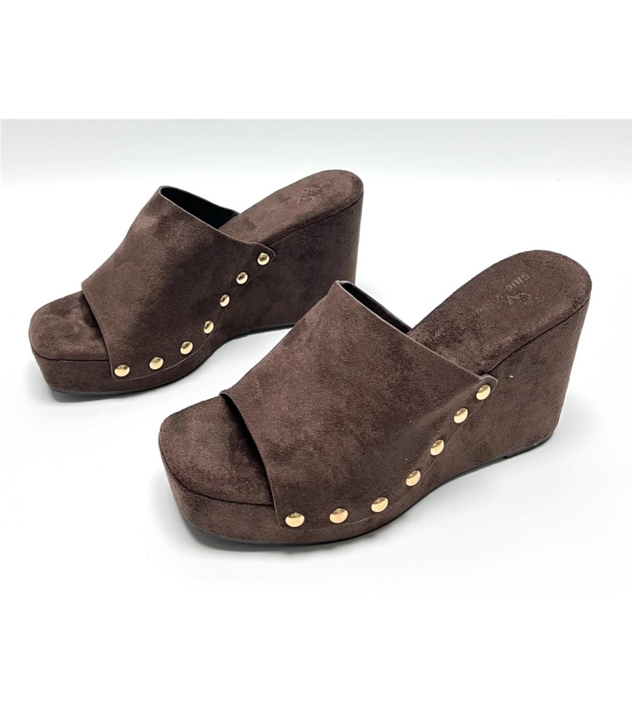 SANDALIA MAB MARRON