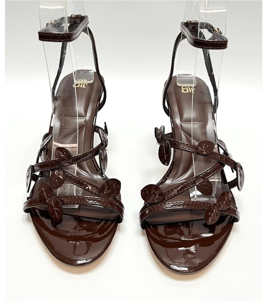 SANDALIA MALVA MARRON