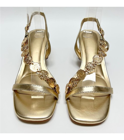 SANDALIA NAIMA DORADO 2