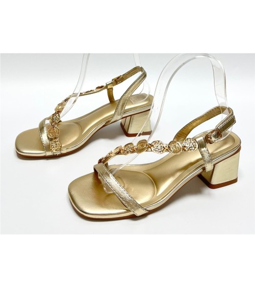 SANDALIA NAIMA DORADO