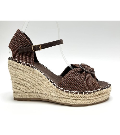 SANDALIA NAKIA MARRON