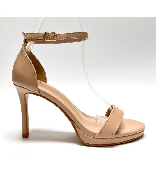 SANDALIA RIHANA NUDE