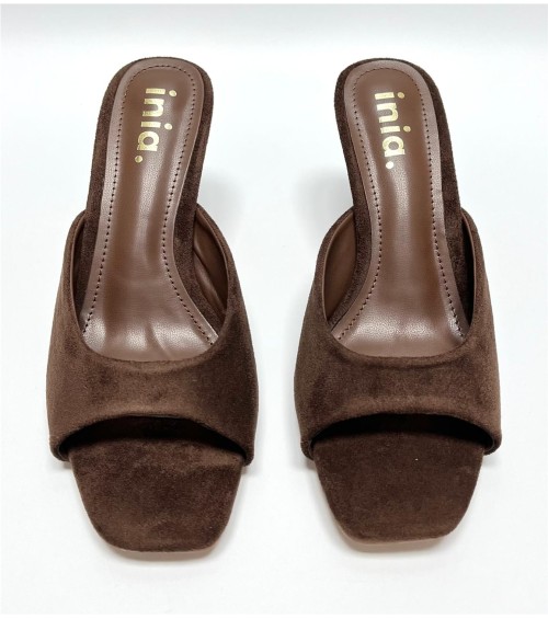 SANDALIA YIAN MARRON 2