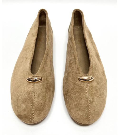 MANOLETINA MARIA CAMEL 2