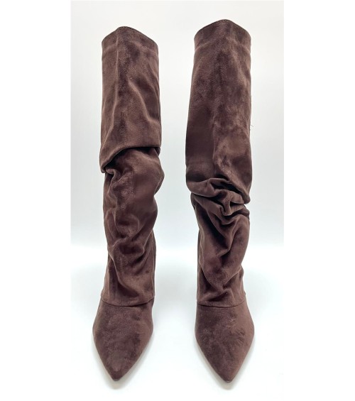 BOTA VEGA MARRON 2