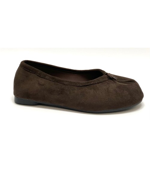 MANOLETINA NAHIA MARRON