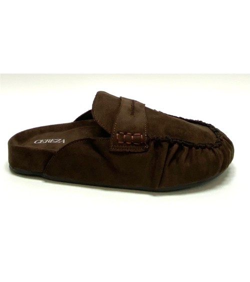 ZUECO INMACULADA MARRON
