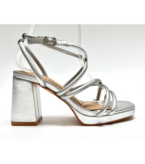 SANDALIA DANIELA PLATA