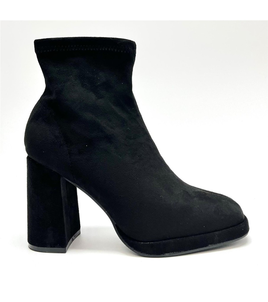 BOTIN LIA NEGRO