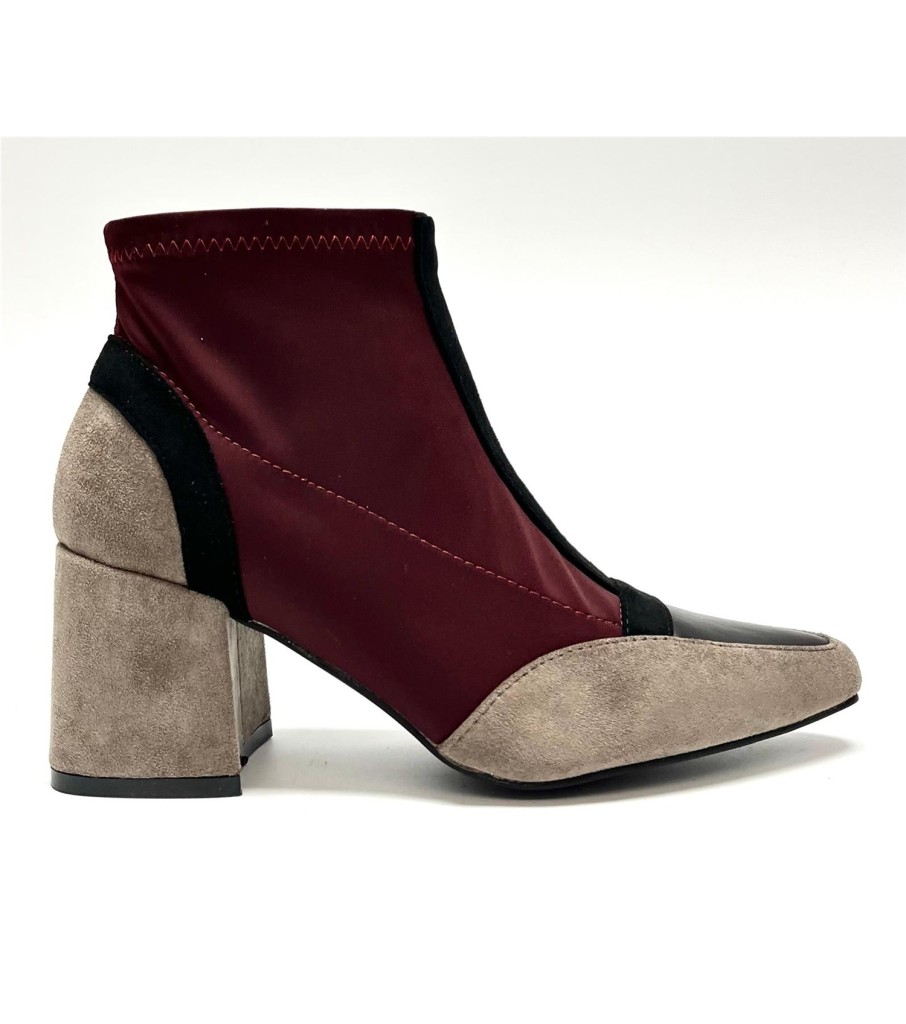 BOTIN AMIRA GRANATE