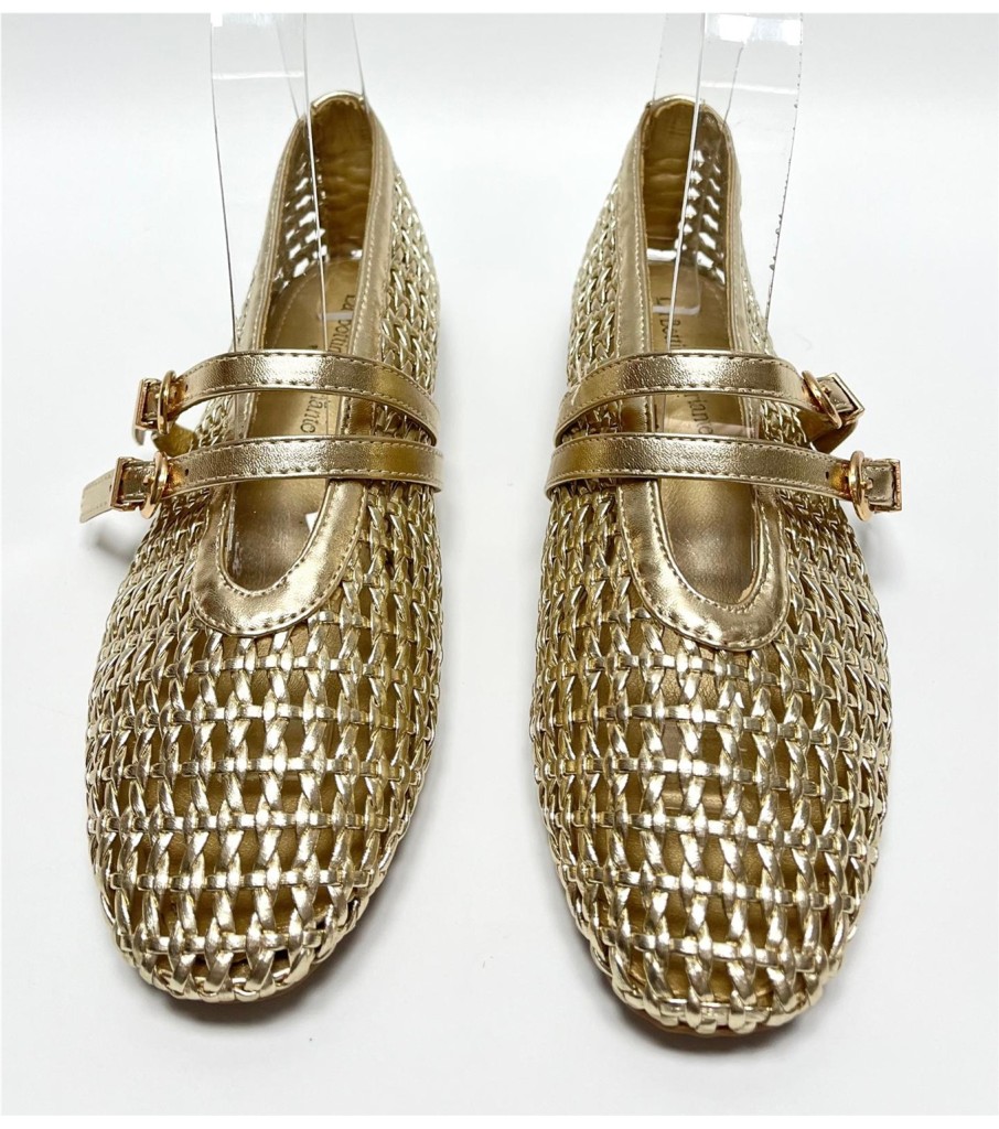 MANOLETINA MARTINA DORADO