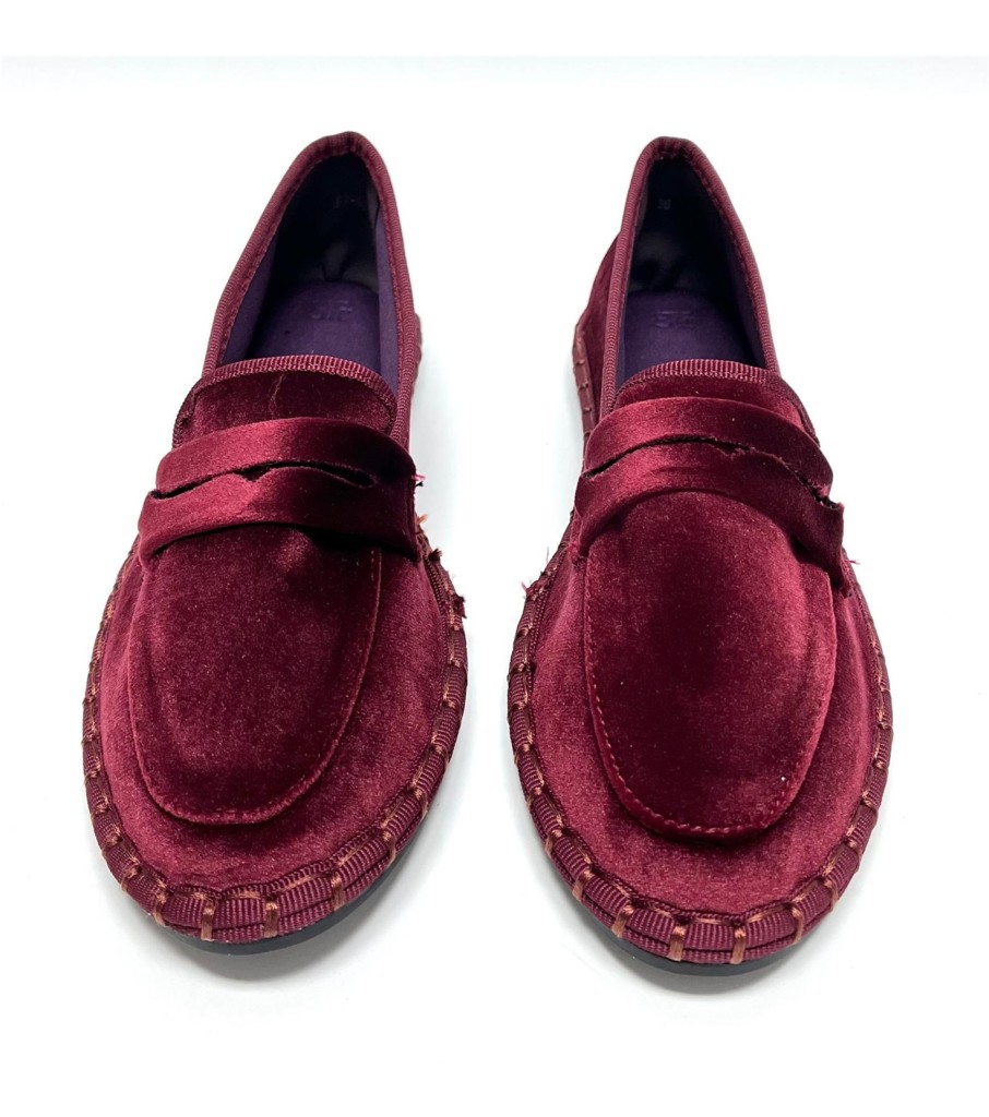 MOCASIN VALERIA GRANATE