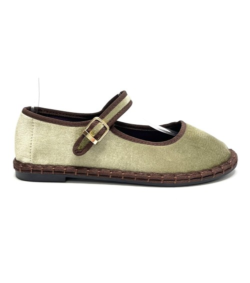 MANOLETINA DANIELA CAQUI