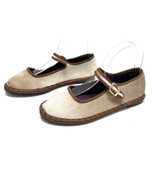 MANOLETINA DANIELA NUDE