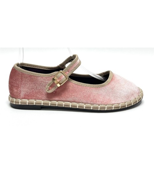 MANOLETINA DANIELA ROSA