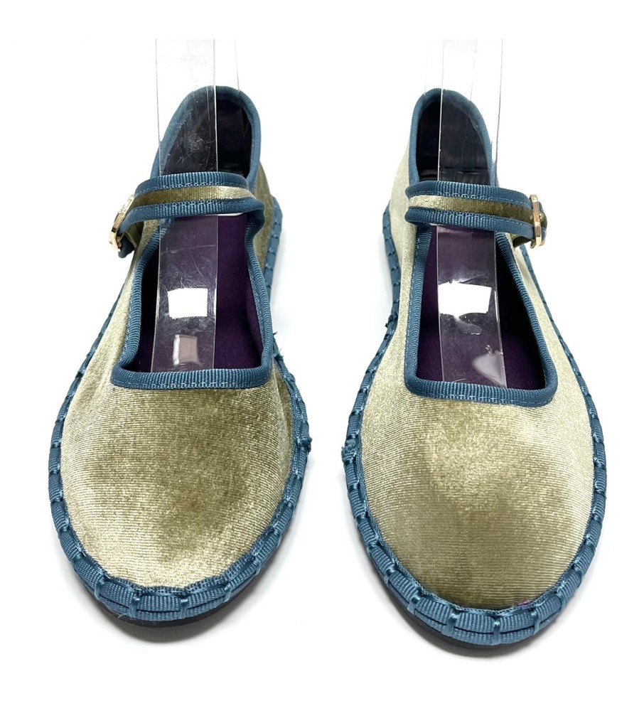 MANOLETINA DANIELA VERDE