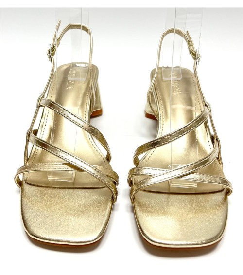 SANDALIA SARA DORADO 2