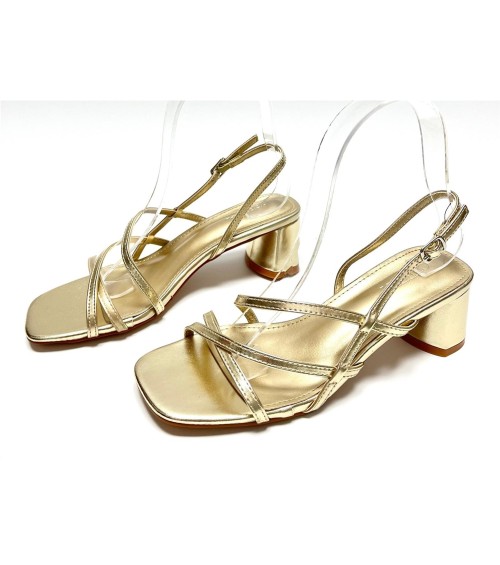 SANDALIA SARA DORADO