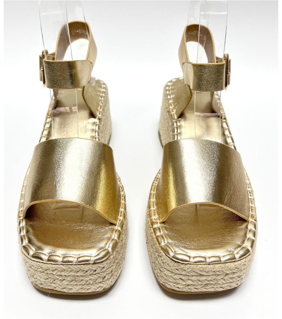 SANDALIA VALENTINA DORADO