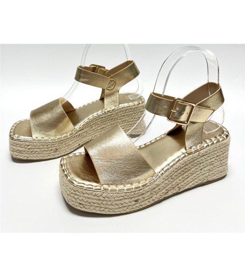 SANDALIA VALENTINA DORADO