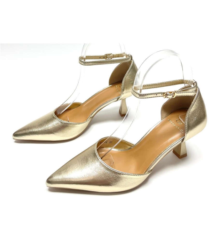 SALON MANUELA DORADO