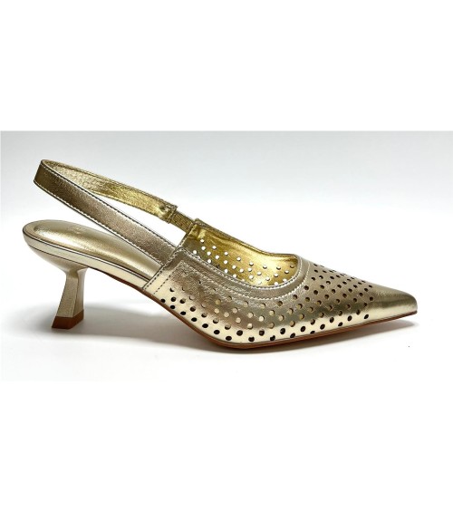 SALON ADRIANA DORADO