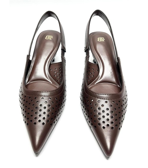 SALON ADRIANA MARRON 2