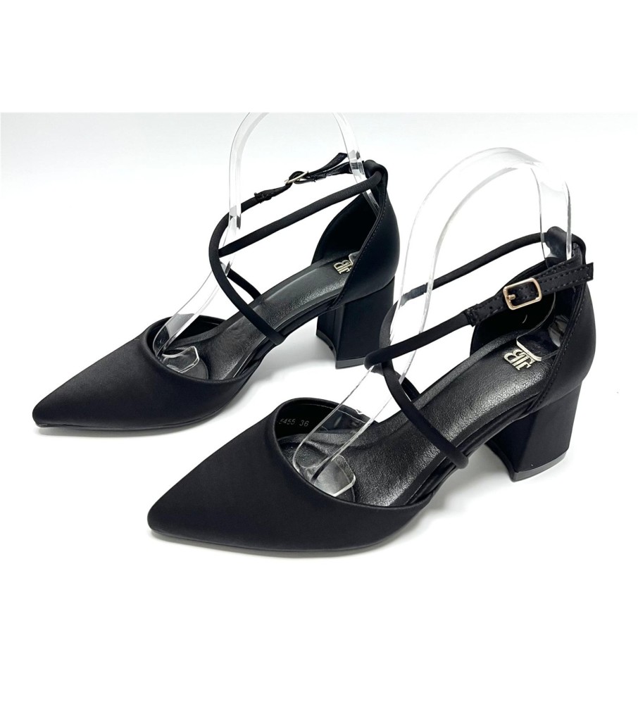 SALON VICTORIA NEGRO