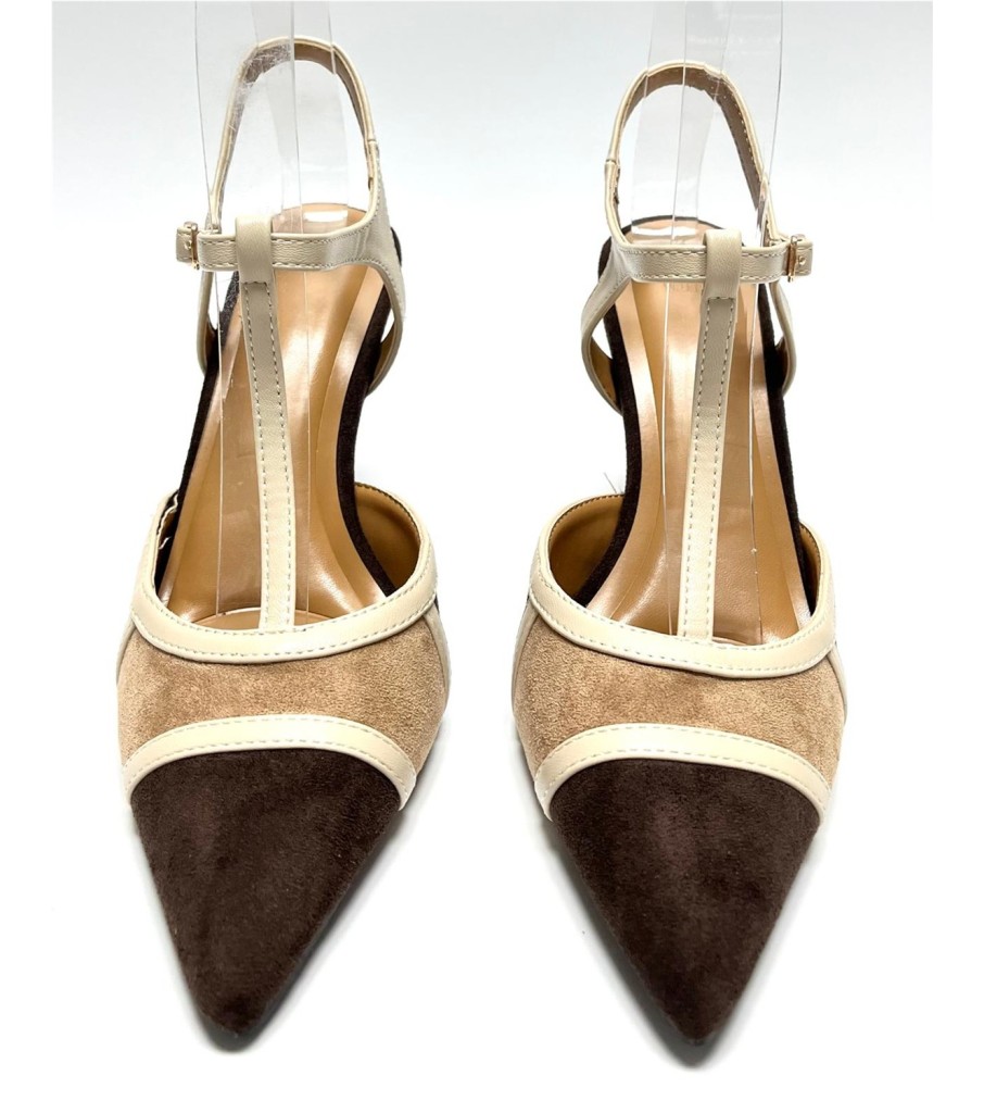 SALON CARLOTA MARRON