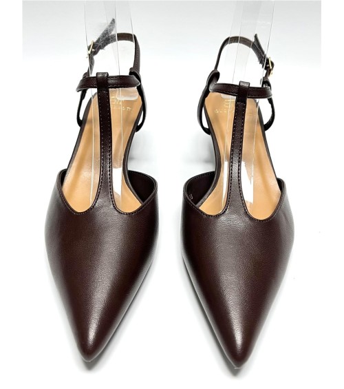 SALON IRENE MARRON 2