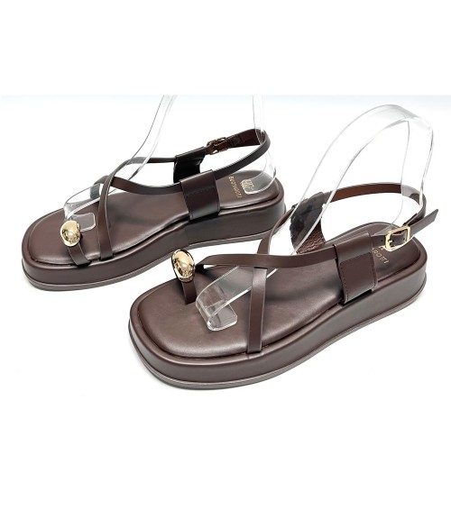 SANDALIA ROCIO MARRON