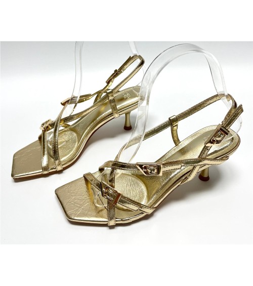 SANDALIA ALICIA DORADO