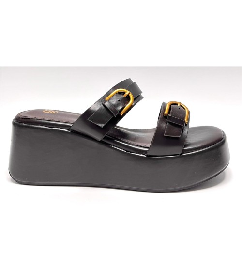 SANDALIA NORA MARRON