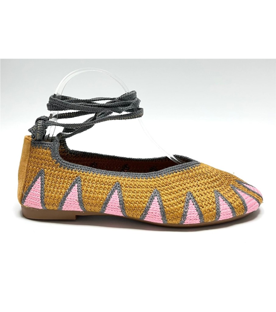 MANOLETINA LARA MOSTAZA