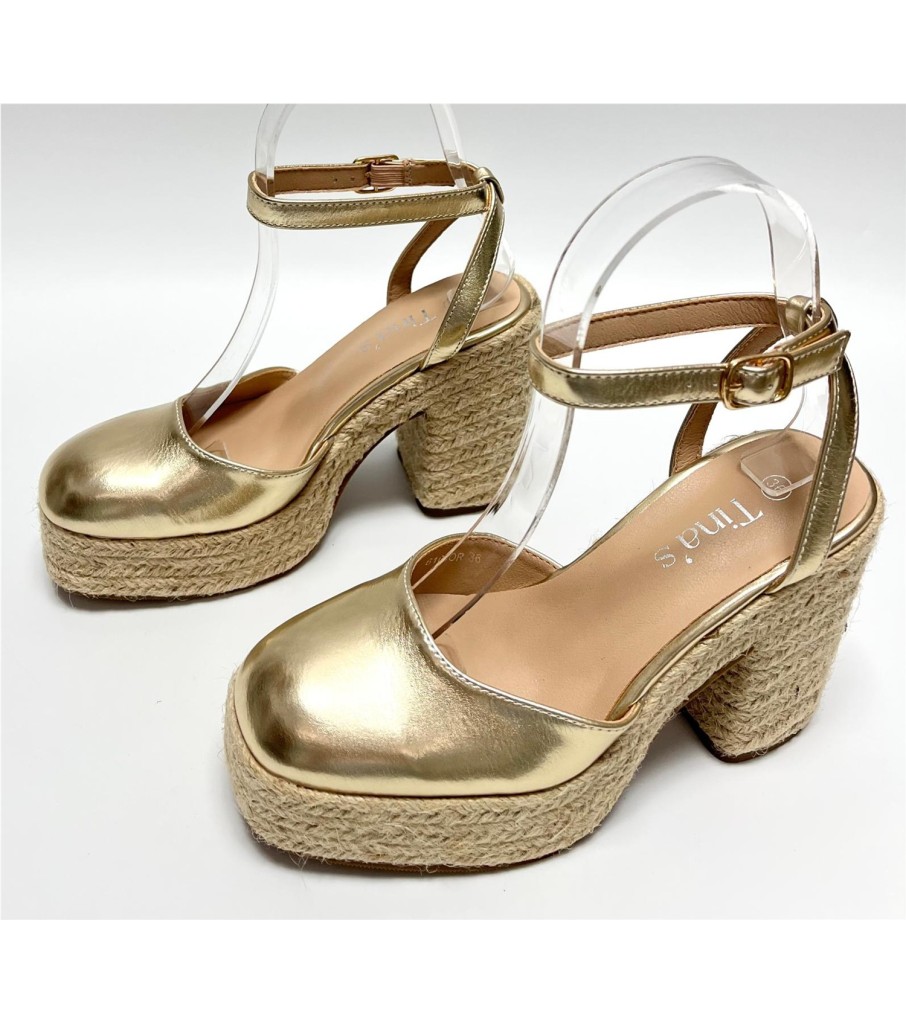 SANDALIA ISABEL DORADO