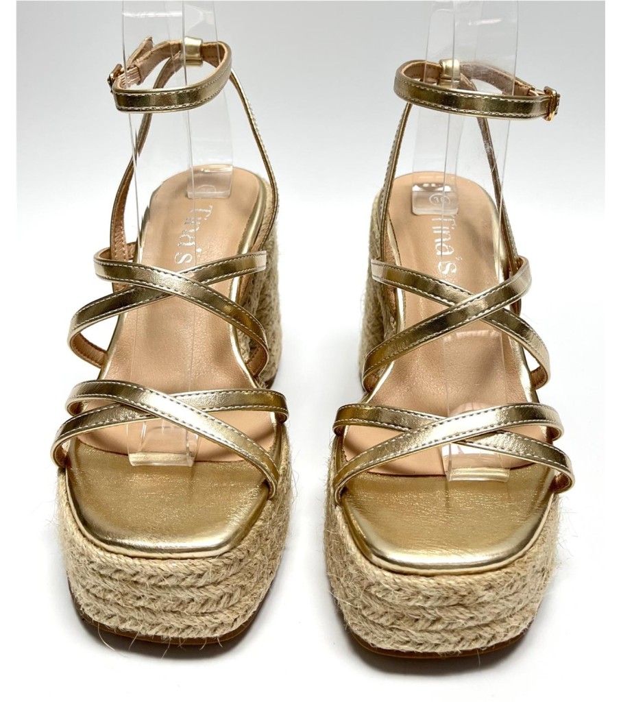 SANDALIA GABRIELA DORADO