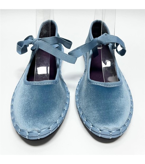 MANOLETINA JANA CELESTE