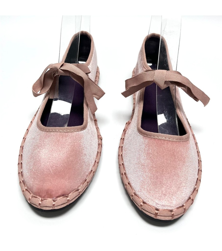 MANOLETINA JANA ROSA